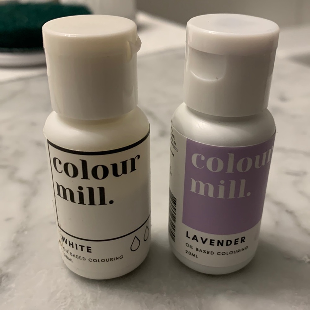 Colour mill - lavender and white
